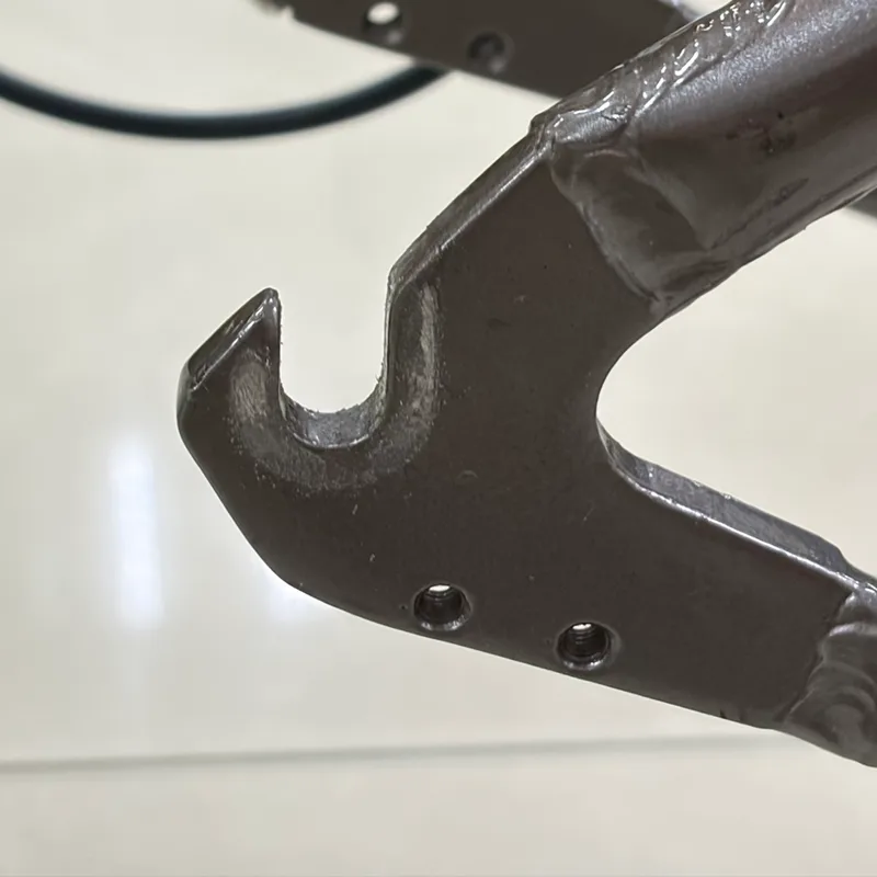 135 快拆車架的開口式勾爪